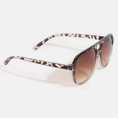 Gradient Aviator Sunglasses